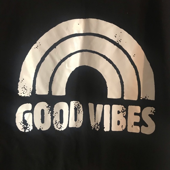 3/$15 Good Vibes black T-shirt size M - Picture 3 of 6